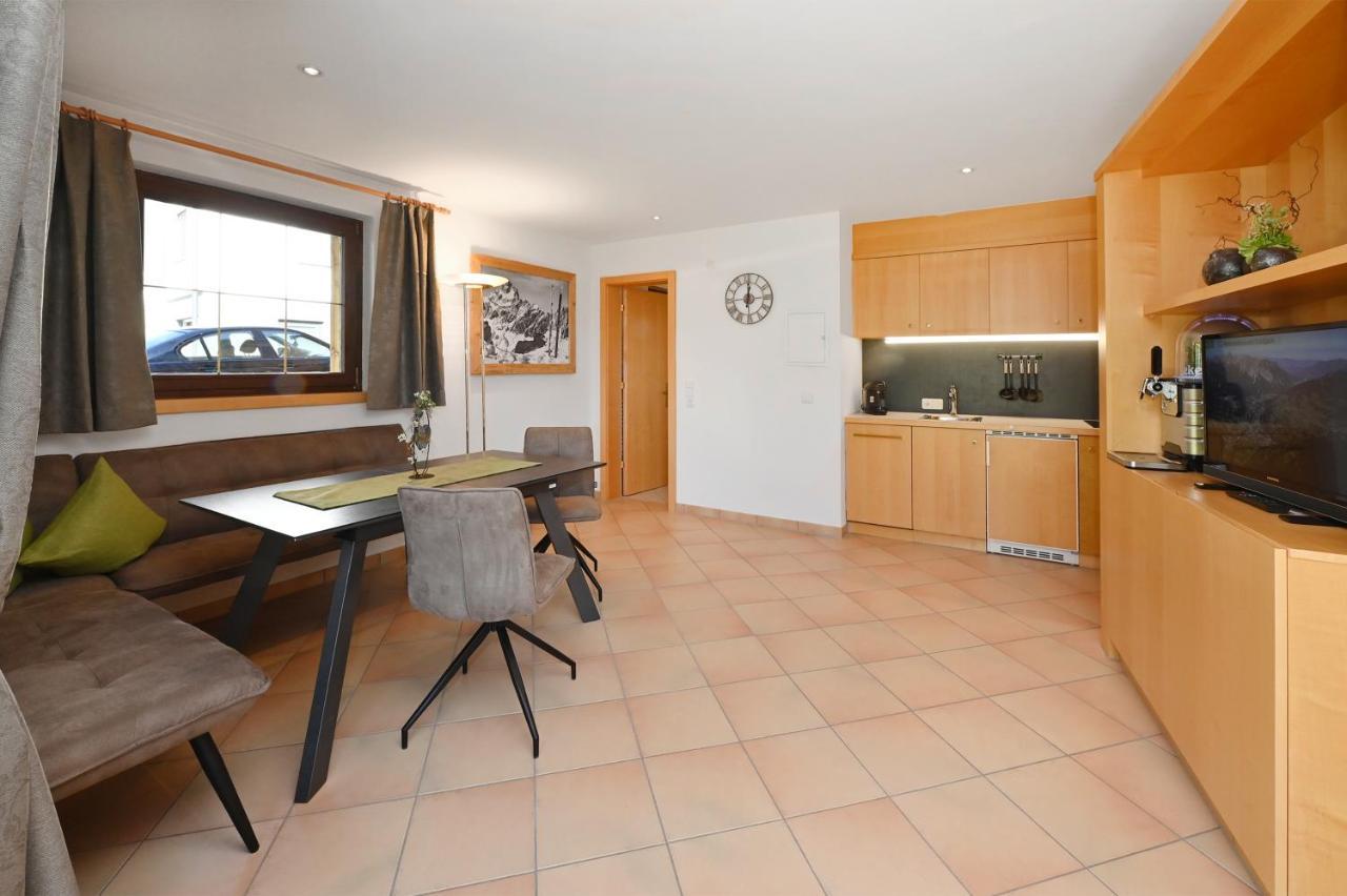 Apartment Marent Garten Chalet Vandans Exterior foto