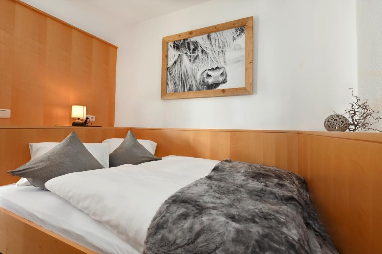 Apartment Marent Garten Chalet Vandans Exterior foto